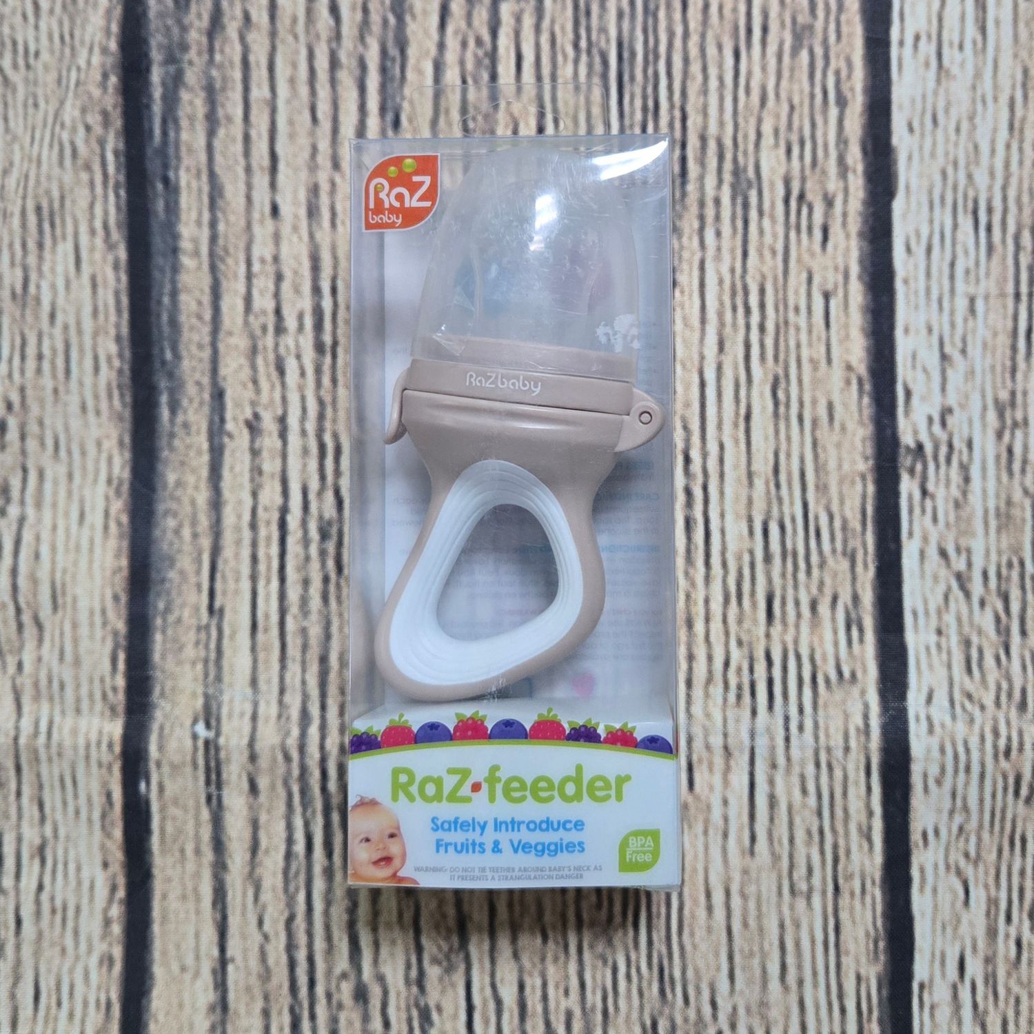 RaZ Fruit Feeder and Teether - Caramel