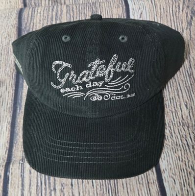 Grateful Each Day Green Women&#39;s Cap