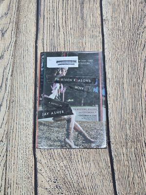 Thirteen Reasons Why by Jay Asher - Hardback