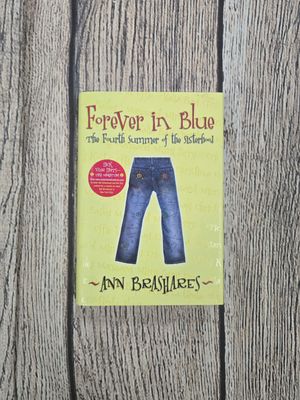 Forever in Blue: The Fourth Summer of the SIsterhood by Ann Brashares