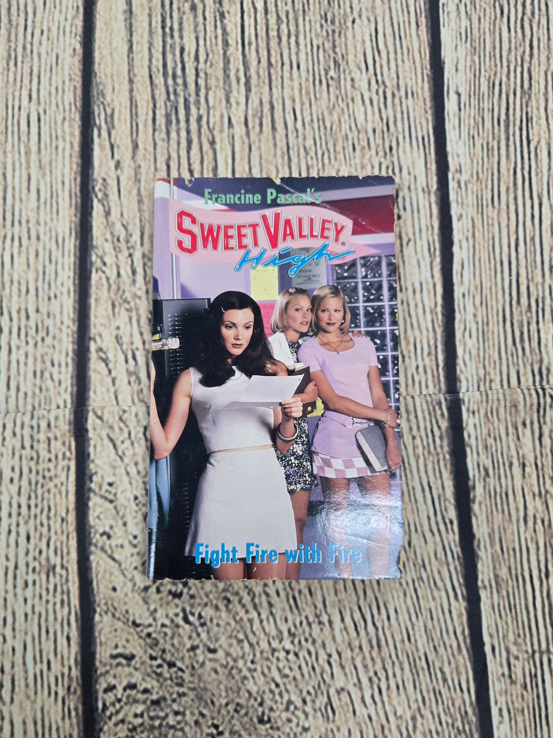 Sweet Valley High: Fight Fire with Fire by Francine Pascal
