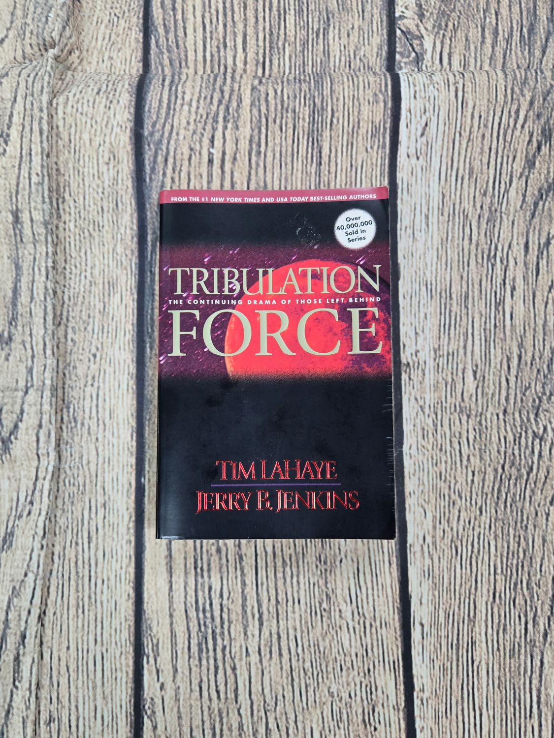 Tribulation Force: The Continuing Drama of Those Left Behind by Tim LaHaye &amp; Jerry B. Jenkins - Paperback - Great Condition