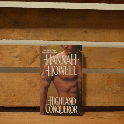 Highland Conqueror by Hannah Howell