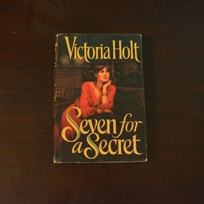 Seven for a Secret by Victoria Holt