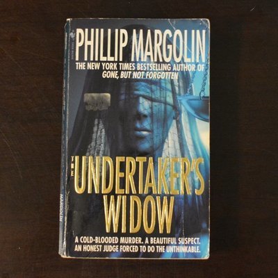 The Undertaker&#39;s Widow by Phillip Margolin