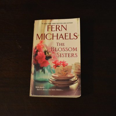 The Blossom Sisters by Fern Michaels