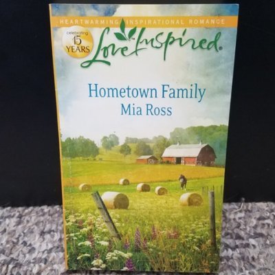 Hometown Family by Mia Ross