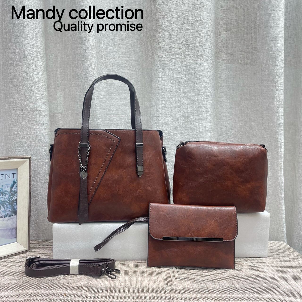 3 in 1 Mandy Collection 2023 Chain Pendant SAMSUSEN Large Capacity Modern Design Faux Leather Women Shoulder Bag