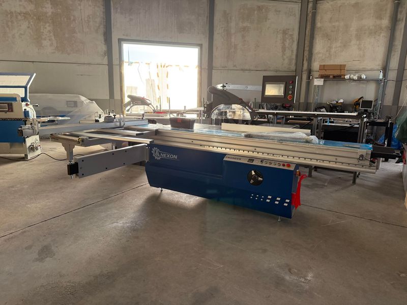 Escuadradora Cnc 3200
