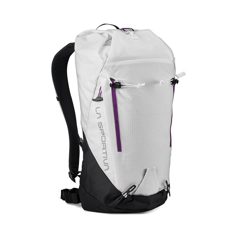 La Sportiva - Granite 22 Backpack La Sportiva - Granite 22 Backpack, Color: Chalk/Black