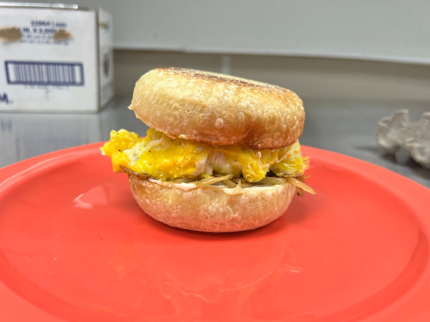 EGG ENGLISH MUFFIN