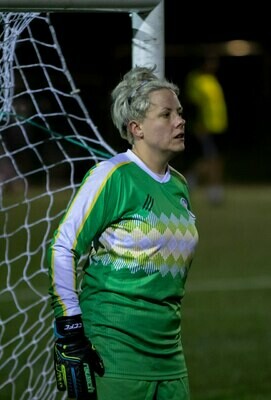 Clapton CFC -Green goalkeeper shirt