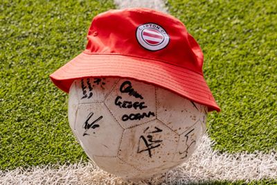 Clapton CFC red bucket hat