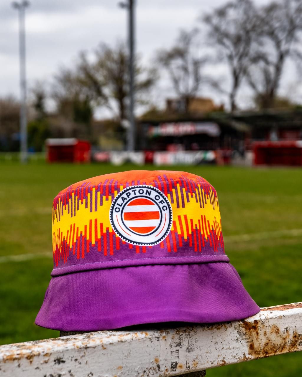 Clapton CFC bucket hat - reversable