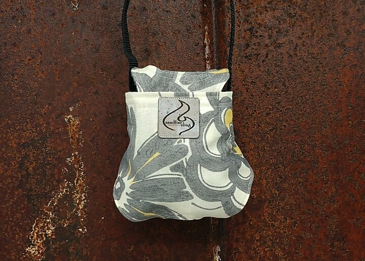 Grey Bloom