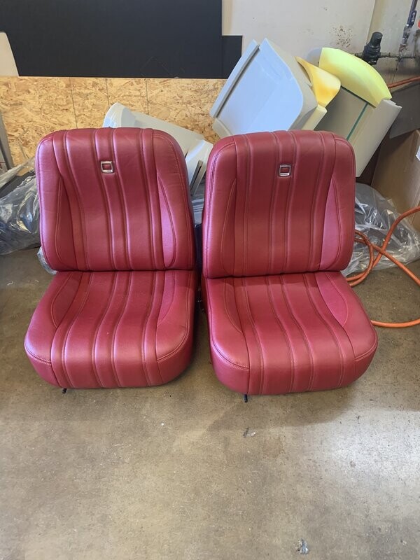 Square Body Pattern Bucket Seats