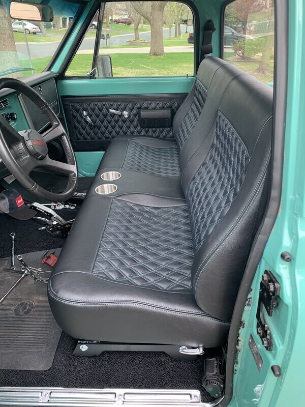 Double Diamonds Bench Seat