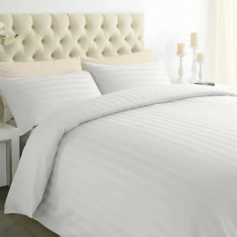 T-250 stripe satin duvet cover 15’’ envelope fold, 4 interior ties, easy installation