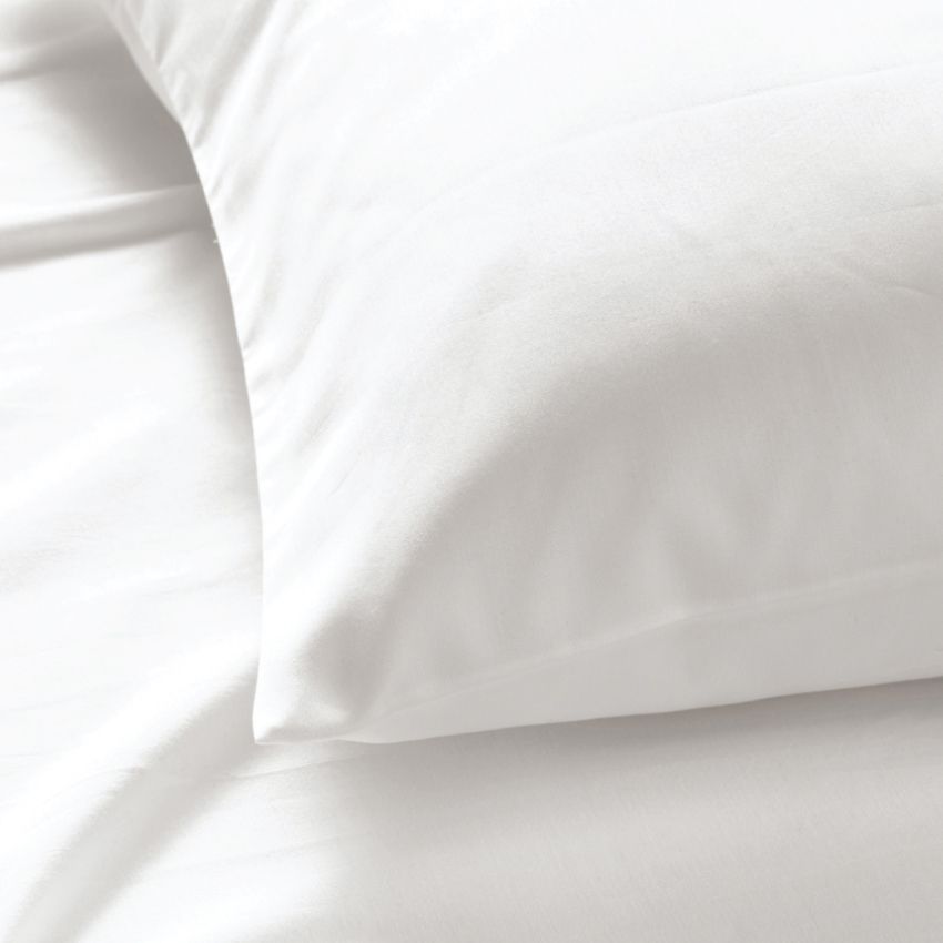 Ryotei T-300 Luxury Satin Pillowcase - King - 42 x 46 - Case of 72
