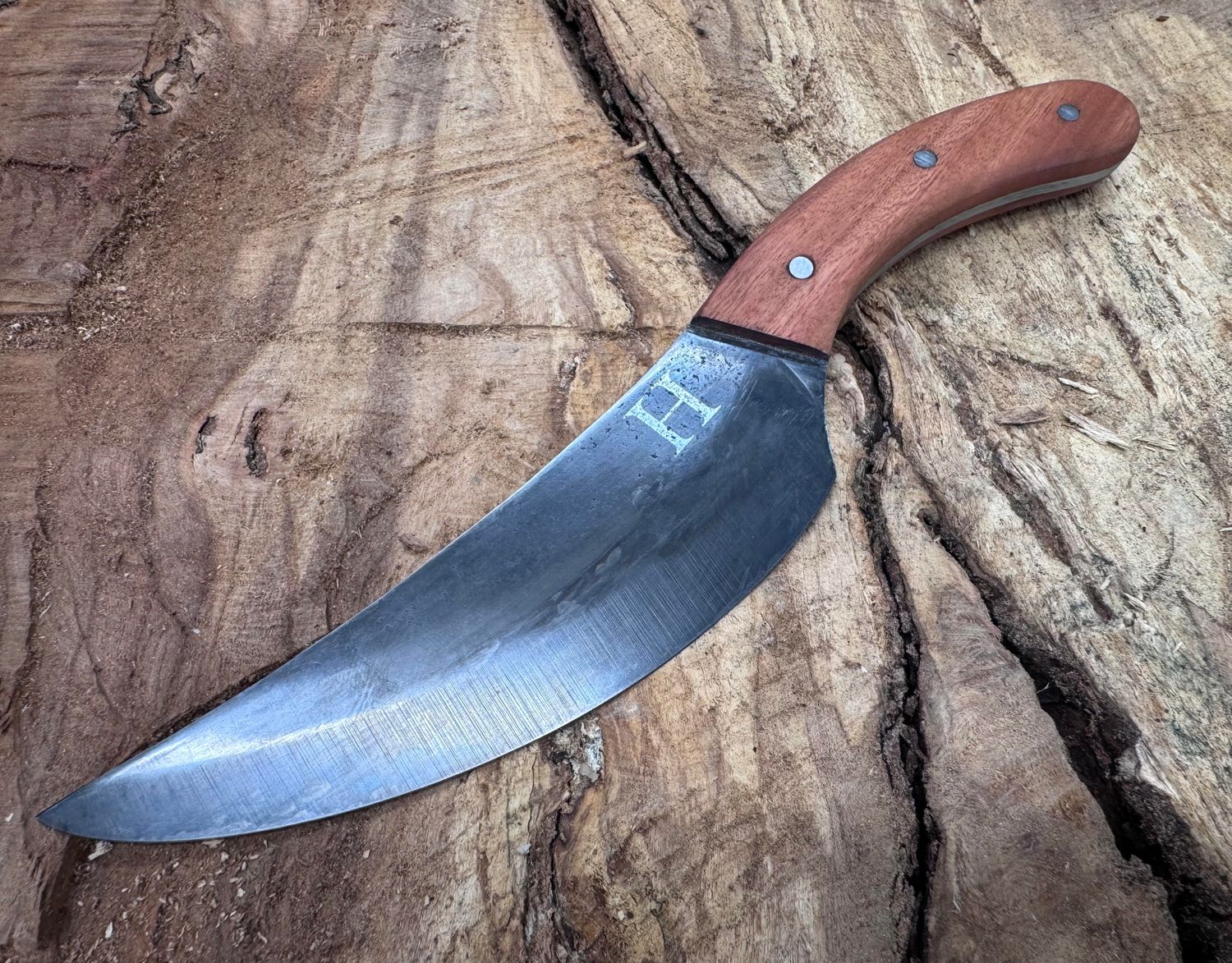 Blackened Swoop Dagger Blackened Swoop Dagger