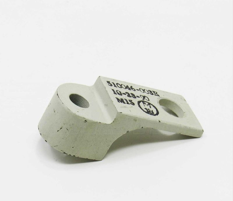 BRACKET MLG RETRACT - 510046-003