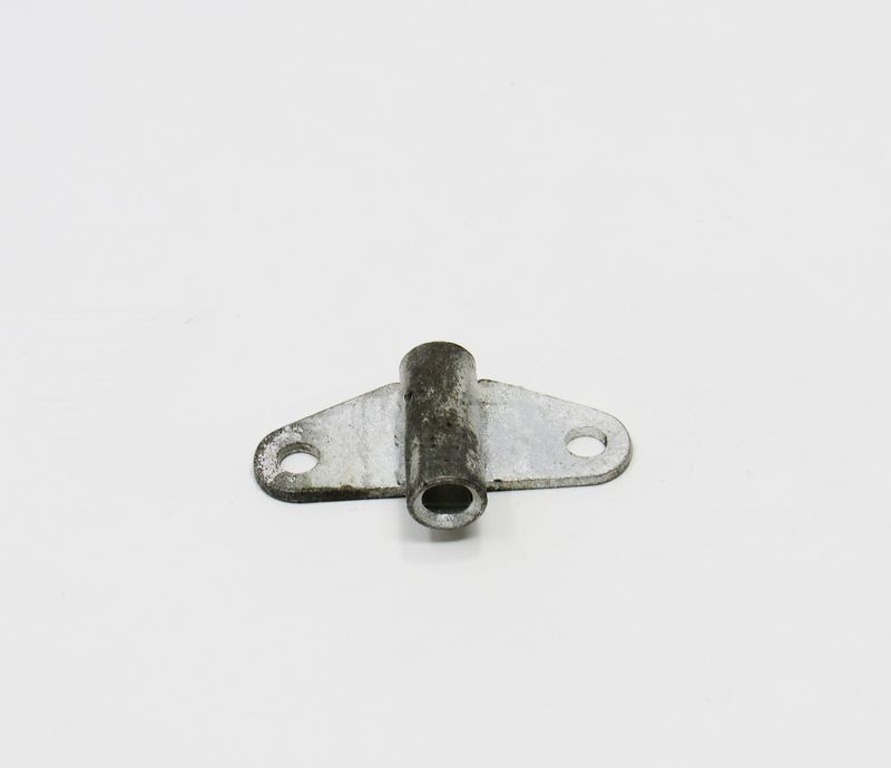 HINGE BRKT CABIN DR OPEN ARM - 310077-000