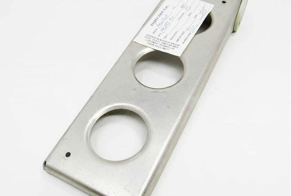 WELD ASSY-PILOTS ARMREST - 140297-501
