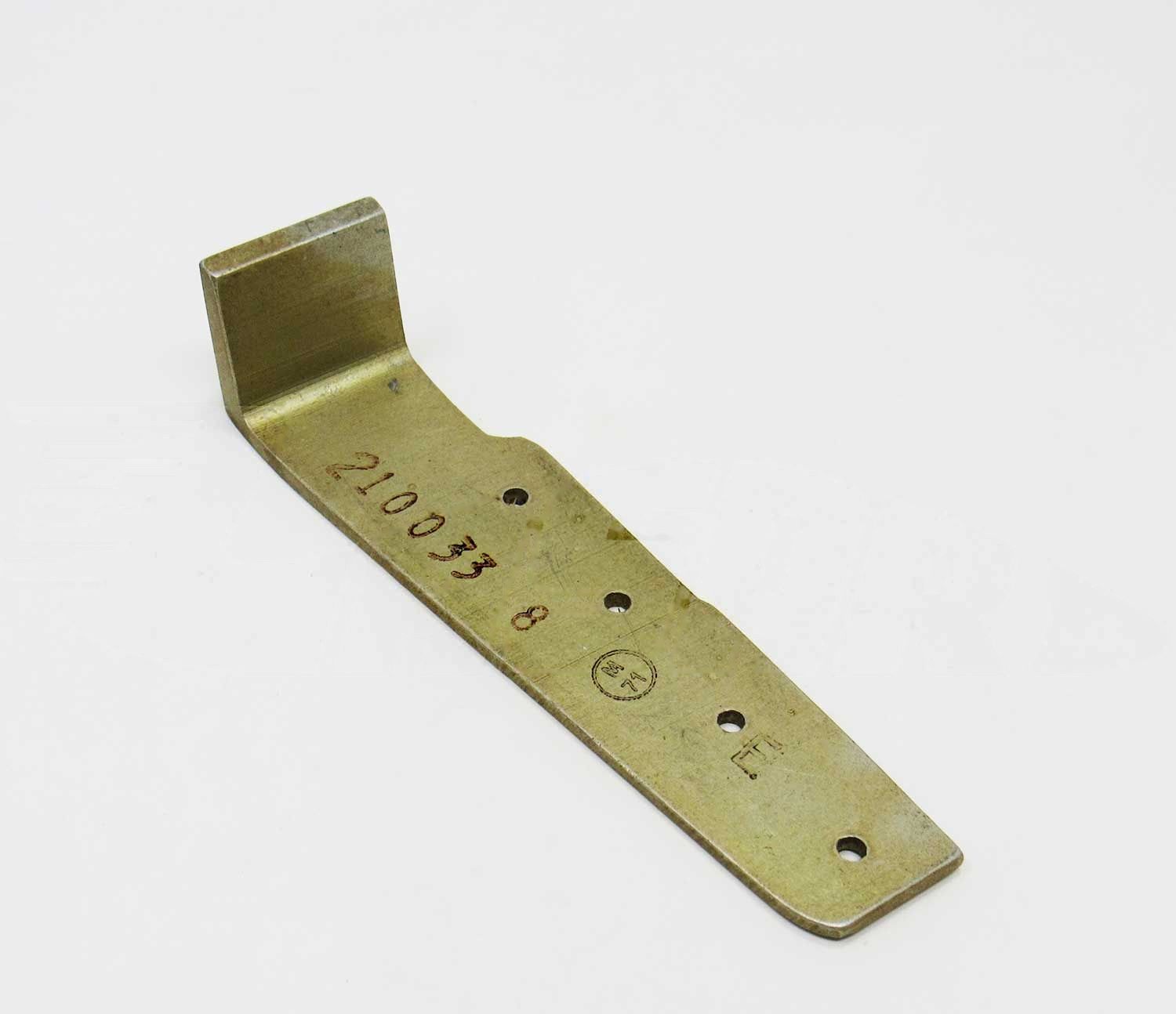 IB L/H LOWER CORNER BRACKET - 210033-008