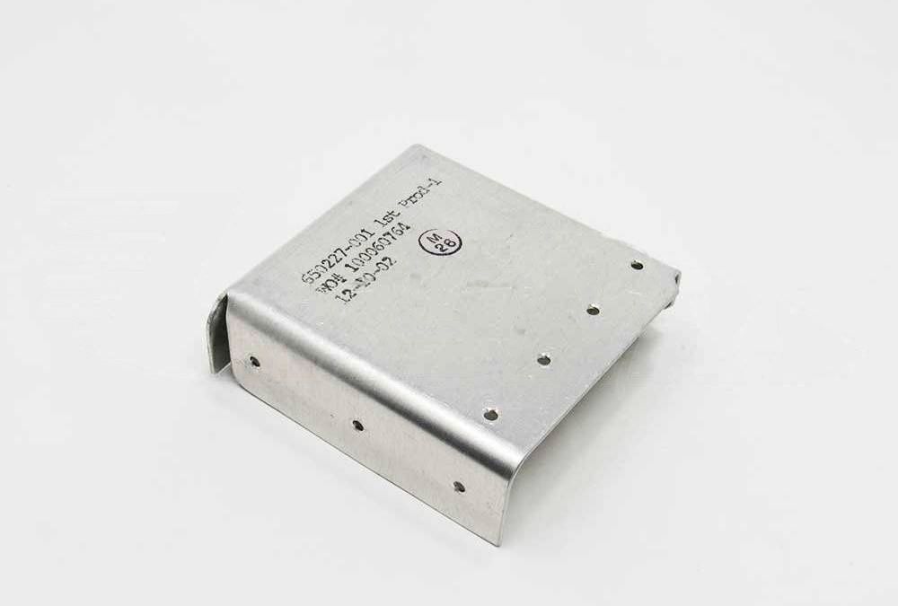 COWL SUPPORT BRACKET - 650227-001