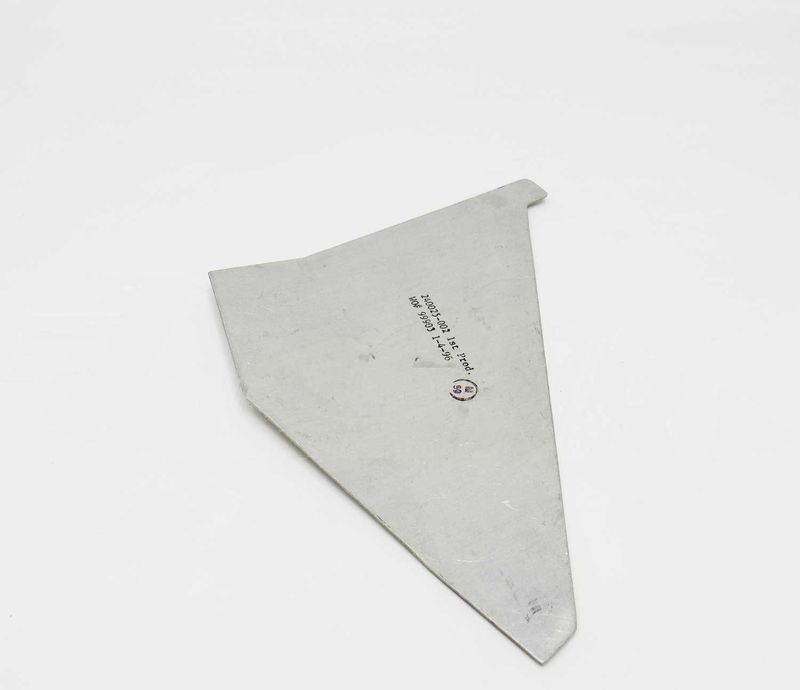 FAIRING INBD FLAP - 240025-002