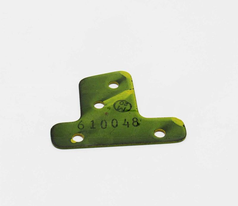 BRACKET - 610048-000