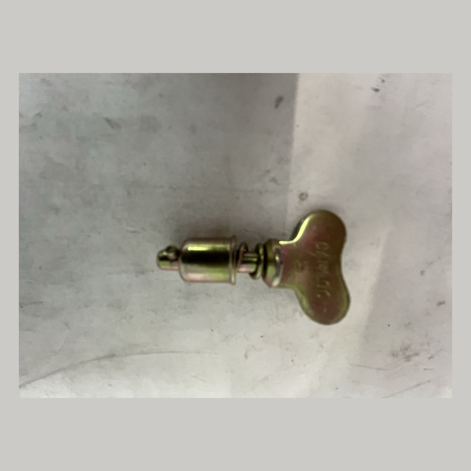 PIPER - STUD - 587-564