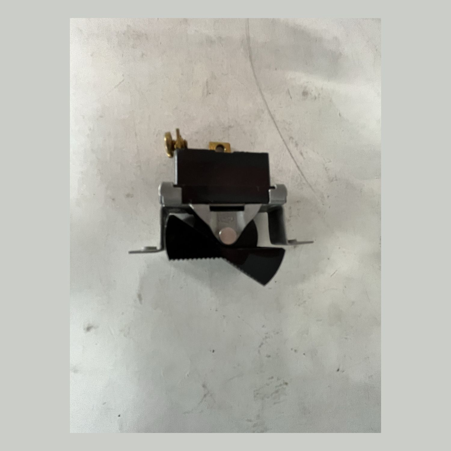 PIPER - SWITCH - 587-840