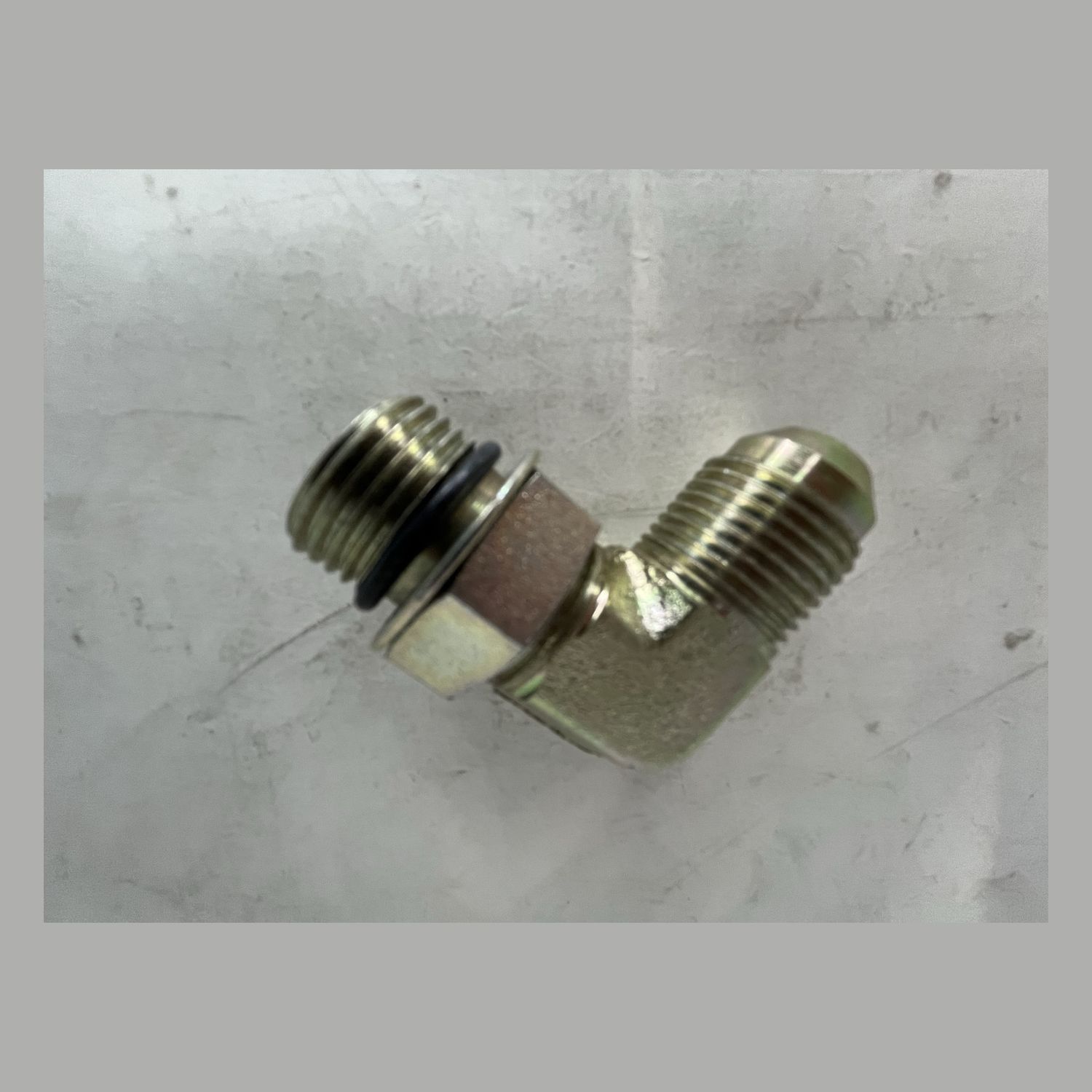 PIPER - ELBOW - 558-779
