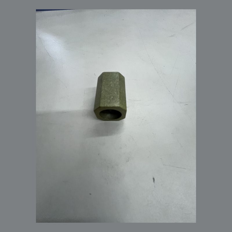 PIPER - DRAG STRUT PLUG - 480-935
