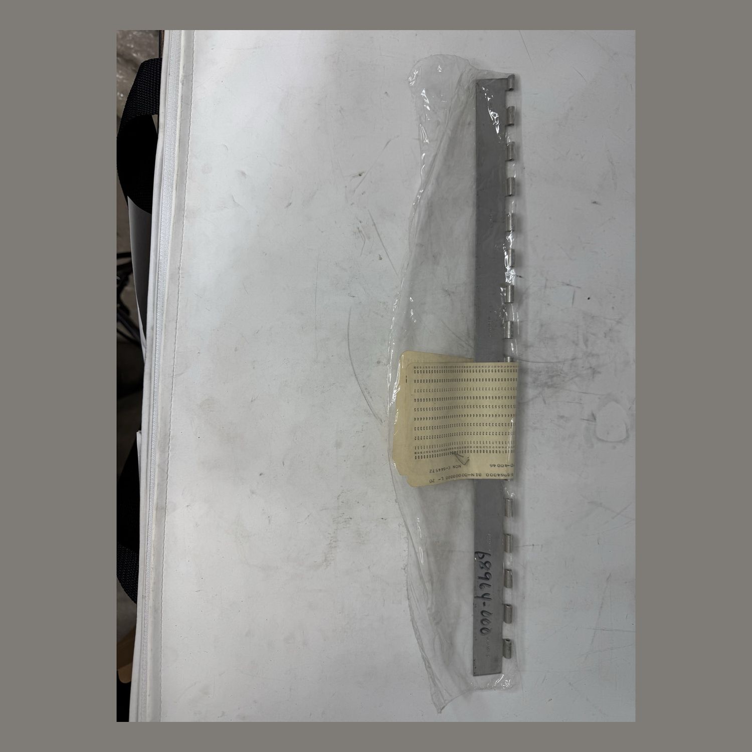 PIPER - HINGE - 68964-000