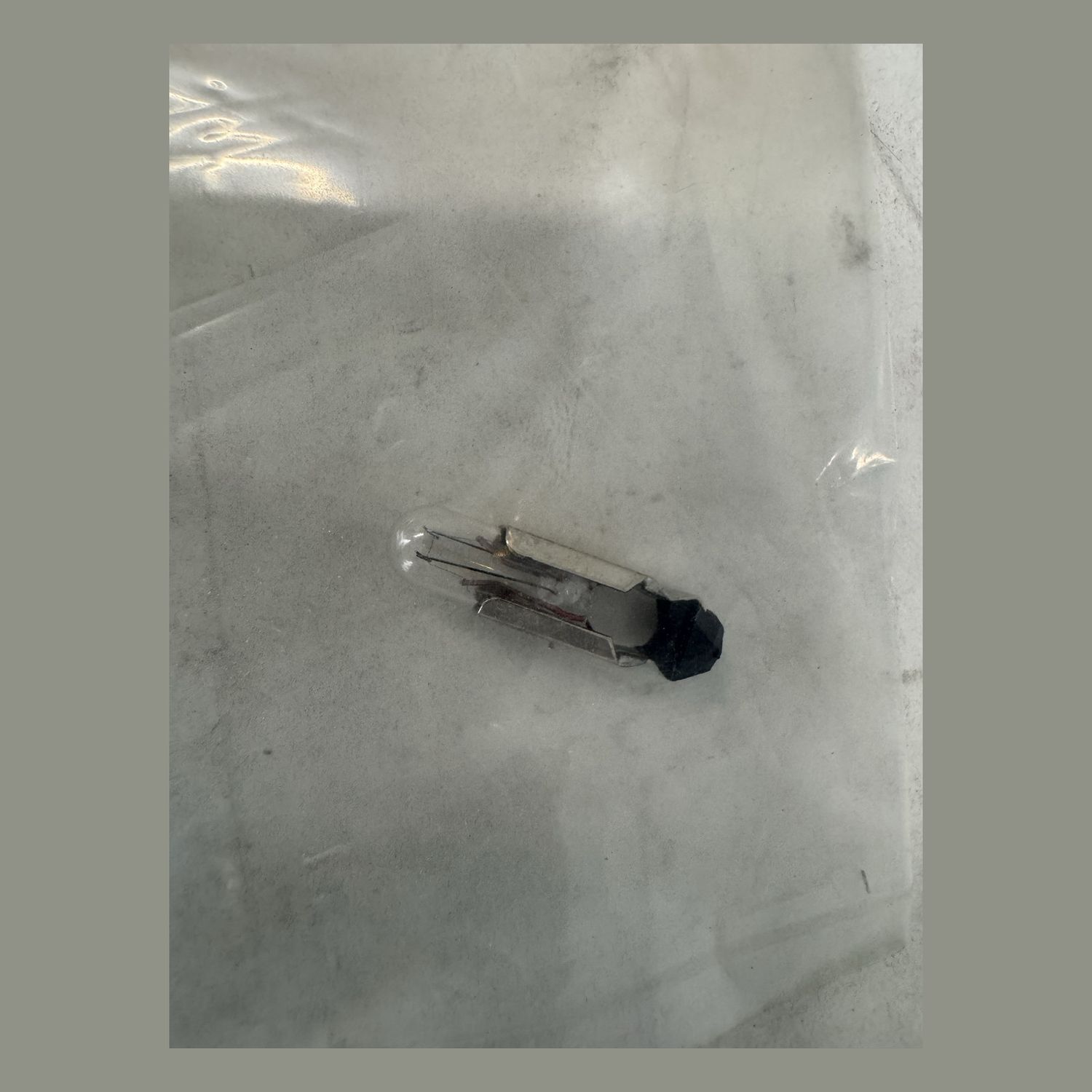 PIPER - BULB LIGHT - 758-569