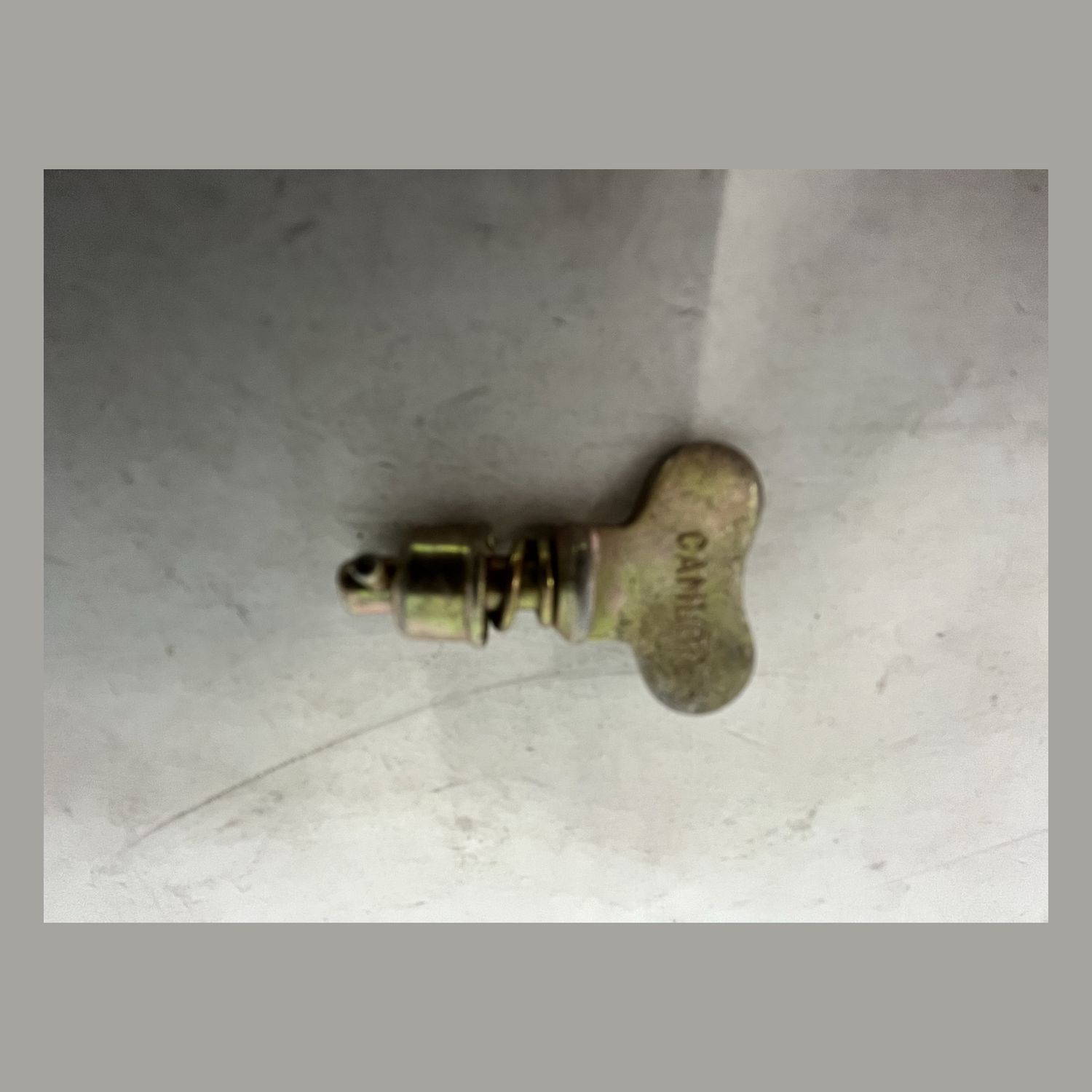 PIPER - FASTENER - 587-548
