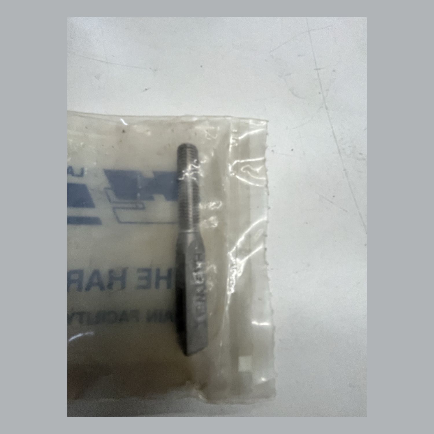 PIPER - BOLT - 453-198