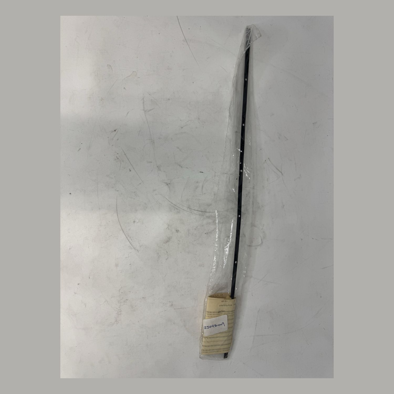 PIPER - STRIP - 25243-009