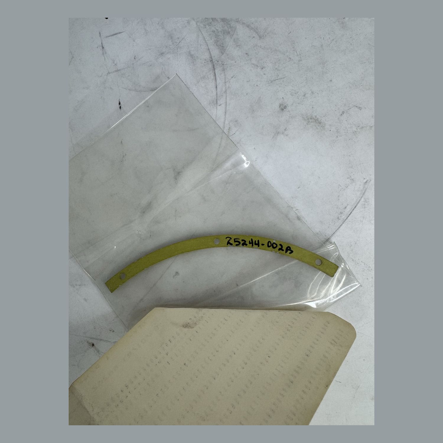 PIPER - STRIP - 25244-002