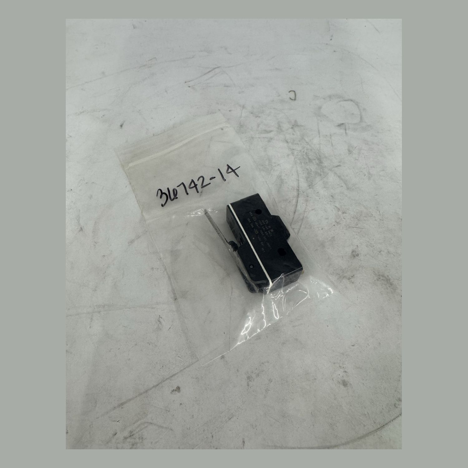 PIPER - SWITCH - 36742-014