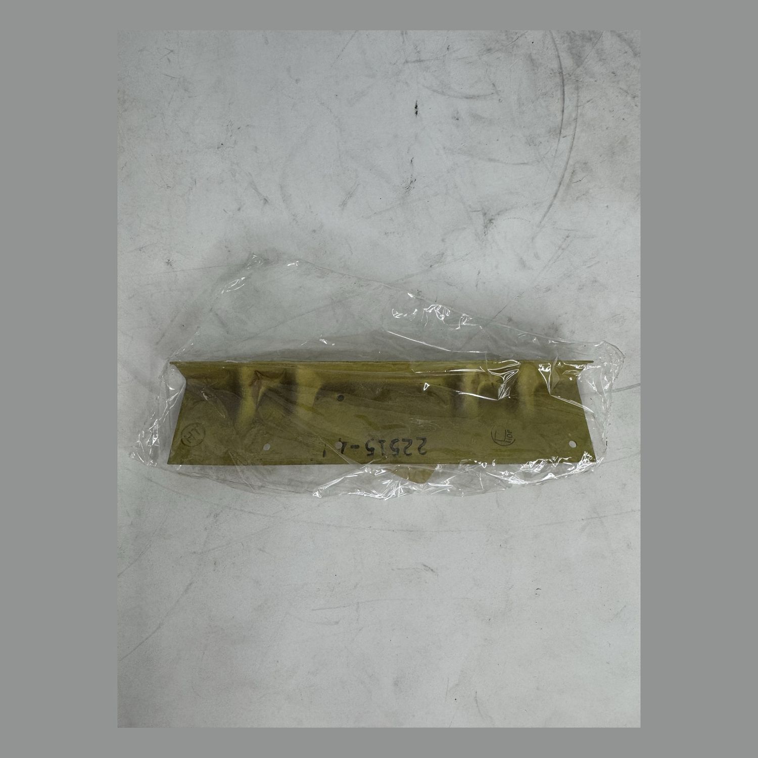 PIPER - BRACKET - 22515-004
