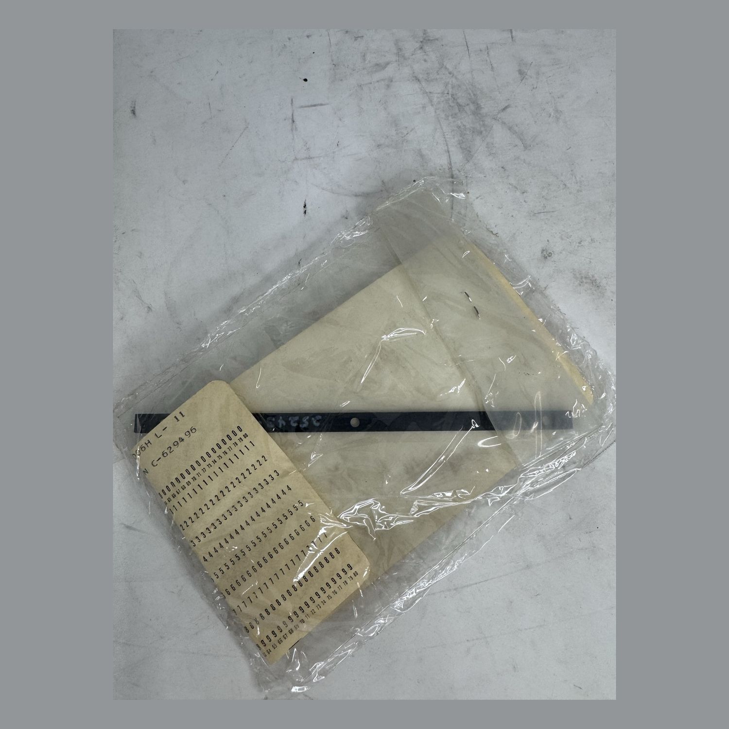 PIPER - STRIP - 25243-002