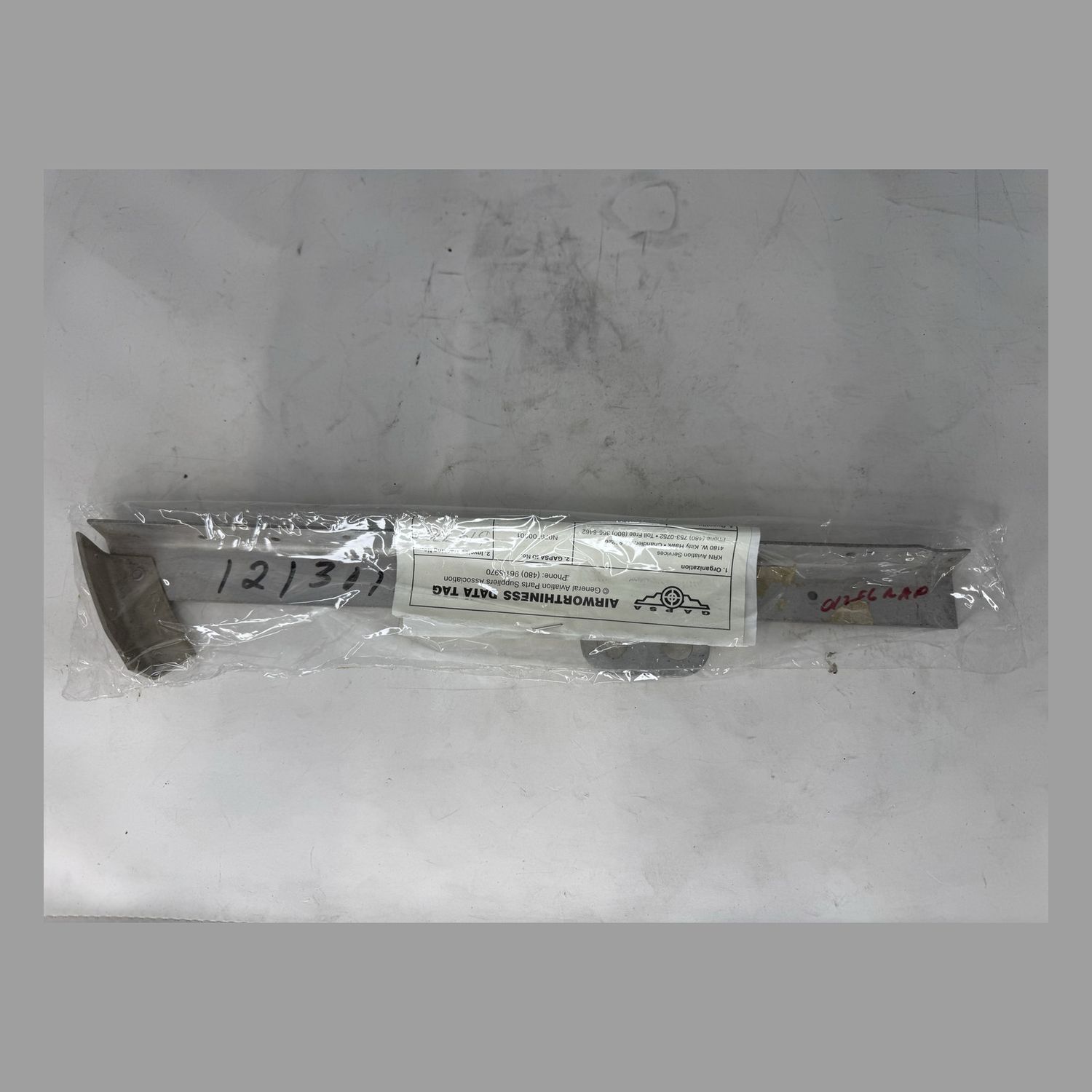 CESSNA - BRACKET - 1213013-1