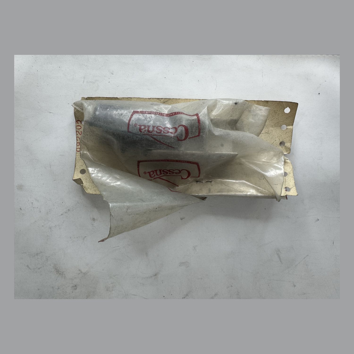 CESSNA - HINGE - 1234630-1