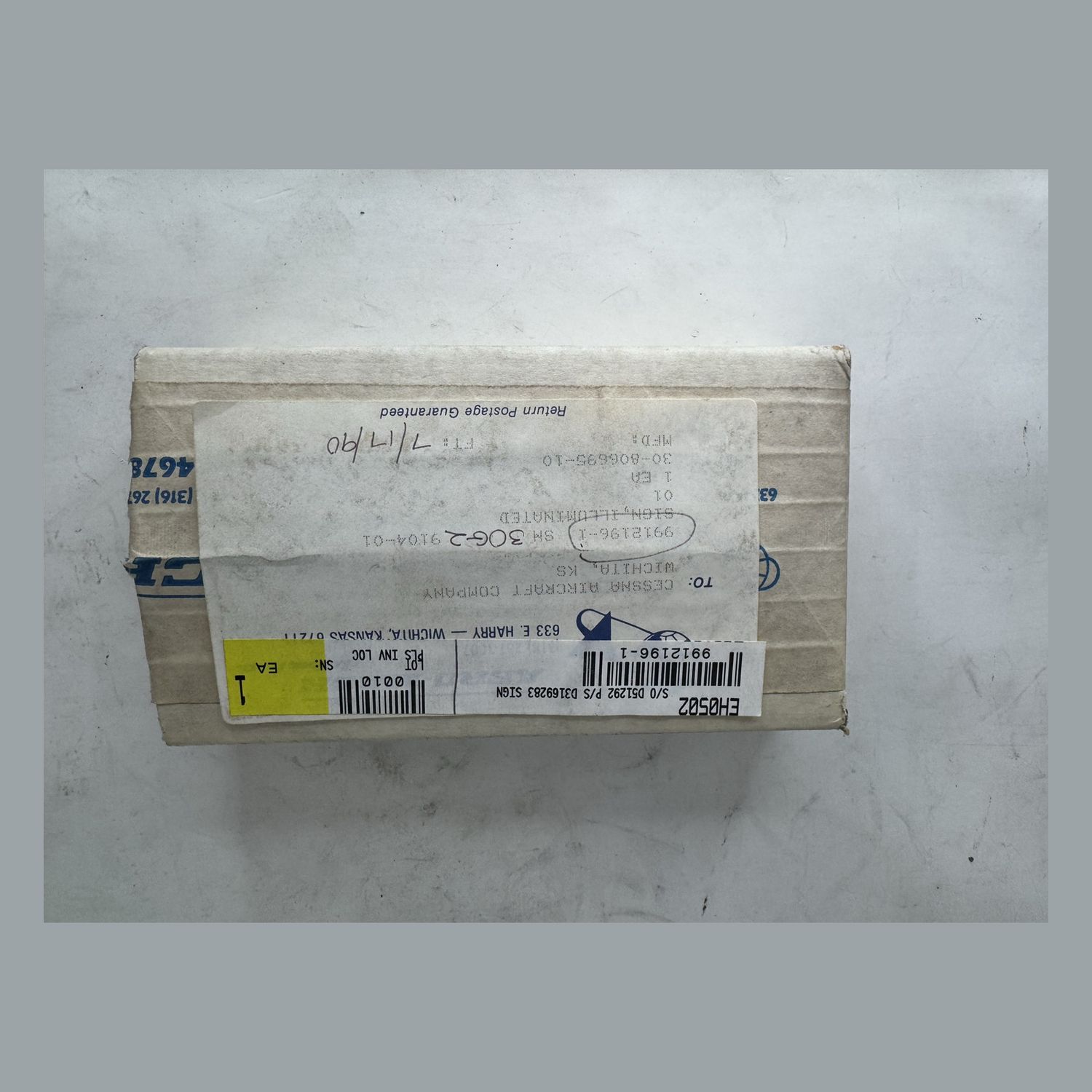 CESSNA - SIGN - 9912196-1