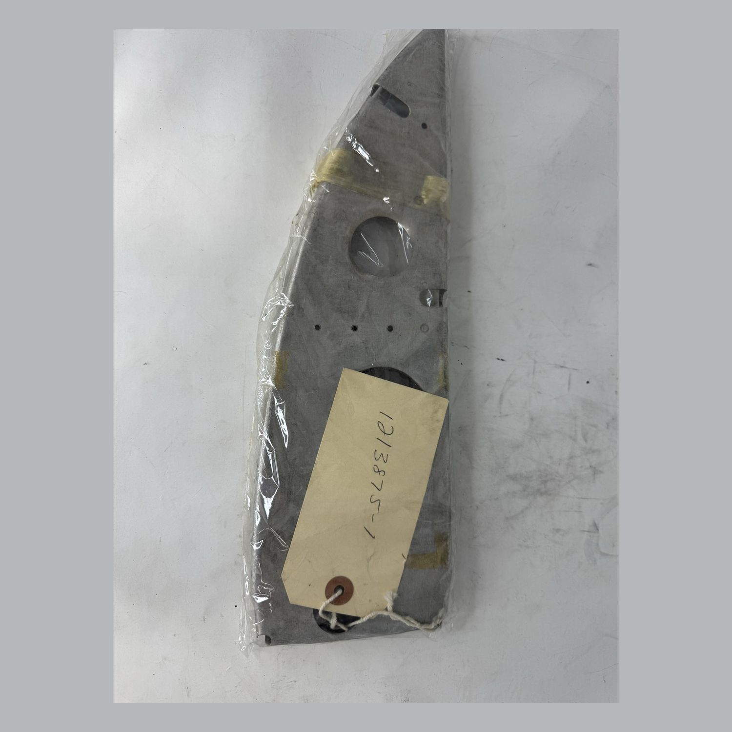 CESSNA- BULKHEAD - 1213875-1