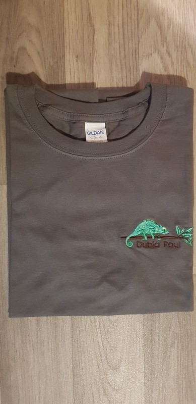 Short T Shirt Chameleon Size: XL
