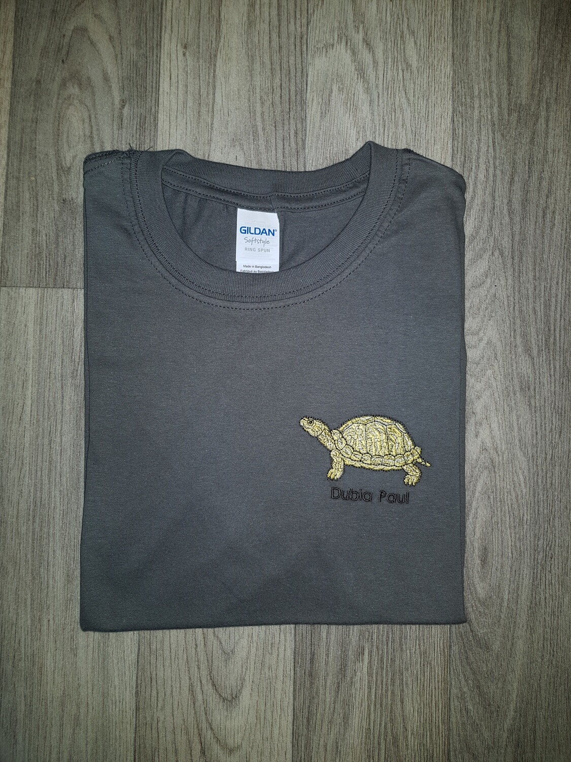 Short T Shirt Tortoise Size: S